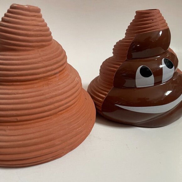 Joseph Enterprises Emoji Poop Planter Set - Picture 4 of 8